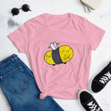 Load image into Gallery viewer, BEE GIRL- Women&#39;s t-shirt FIT