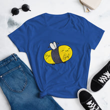 Load image into Gallery viewer, BEE GIRL- Women&#39;s t-shirt FIT