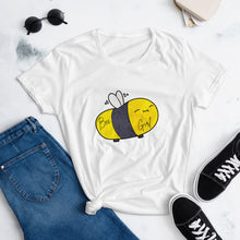 Load image into Gallery viewer, BEE GIRL- Women&#39;s t-shirt FIT