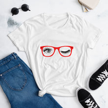 Load image into Gallery viewer, GLASSES- Women&#39;s t-shirt FIT